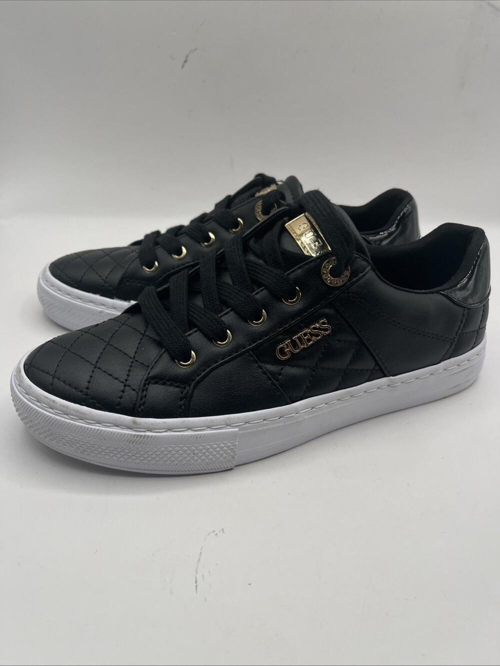GUESS Loven Low Top Lace-Up Sneaker Women's Size 6 M Black Quilted Shoes